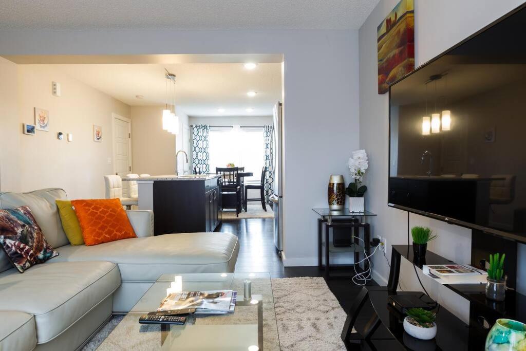 Apartment Luxurious Modern House In Laurel *